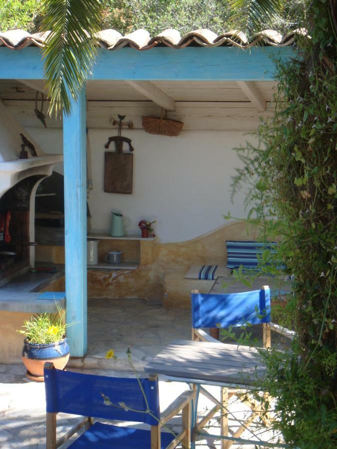 Ferienwohnung La Maison De Carol Le Beausset Exterior foto